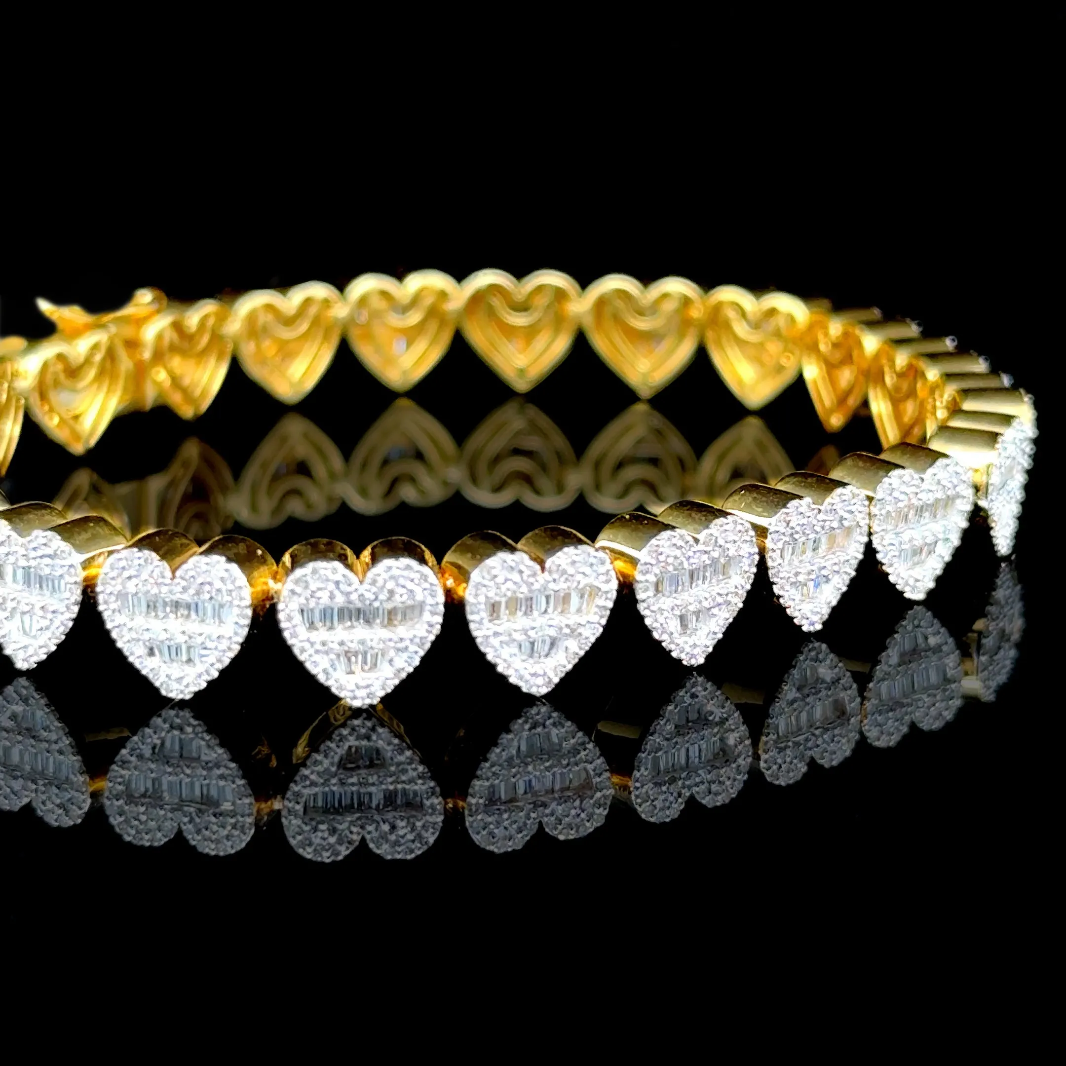 10K Yellow Gold Diamond Heart Bracelet (3.57ct, 7-inch)