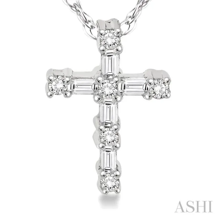 1/20 Ctw Round Cut Diamond Cross Pendant in 10K White Gold with Chain