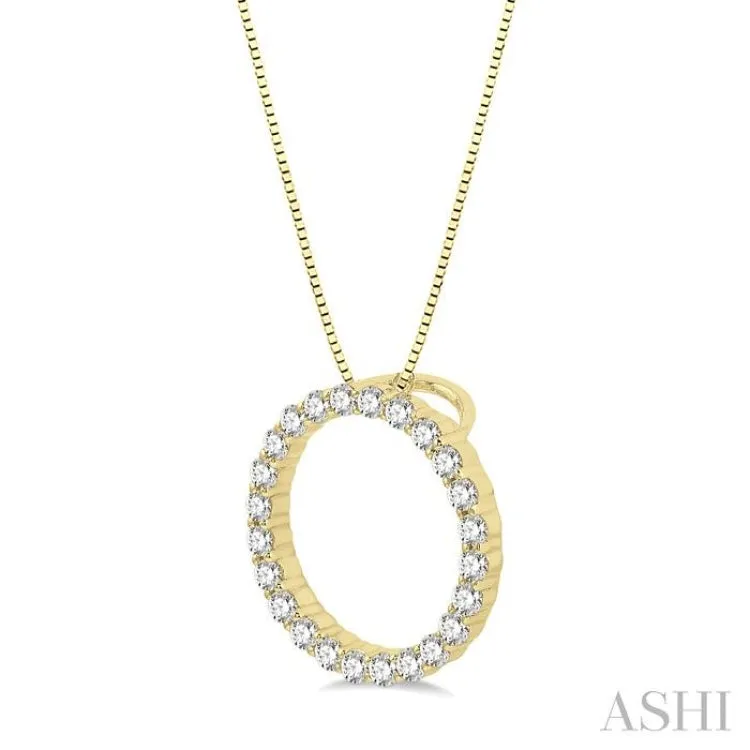 1/4 Ctw Circle of Love Round Cut Diamond Pendant With Chain in 14K Yellow Gold