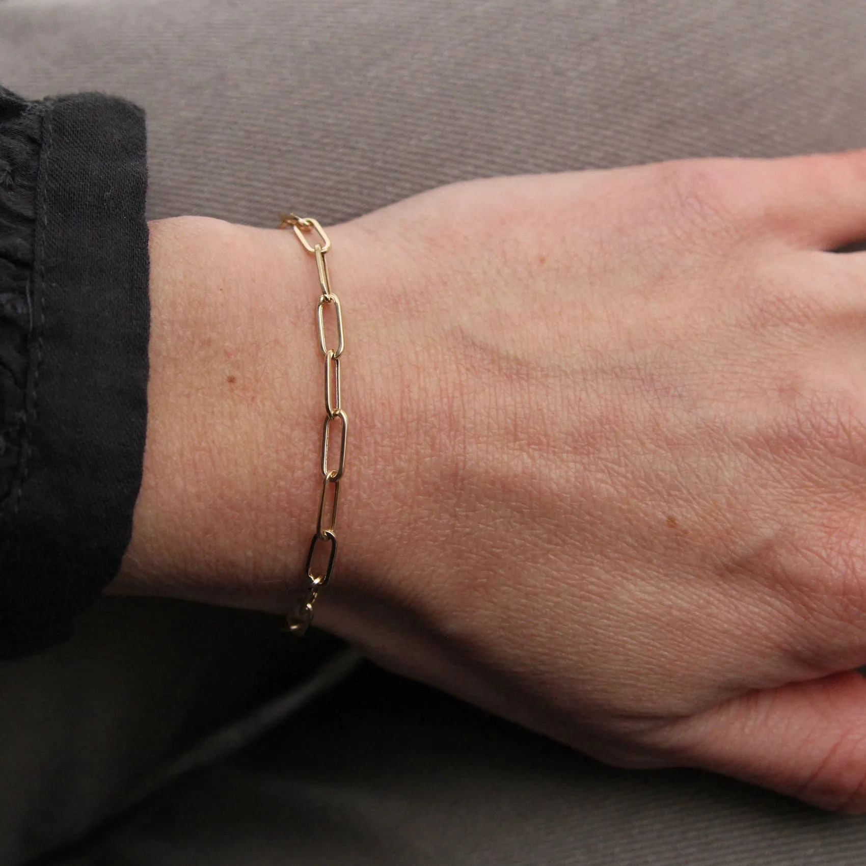 14k Yellow Gold Mini Paperclip Chain Bracelet