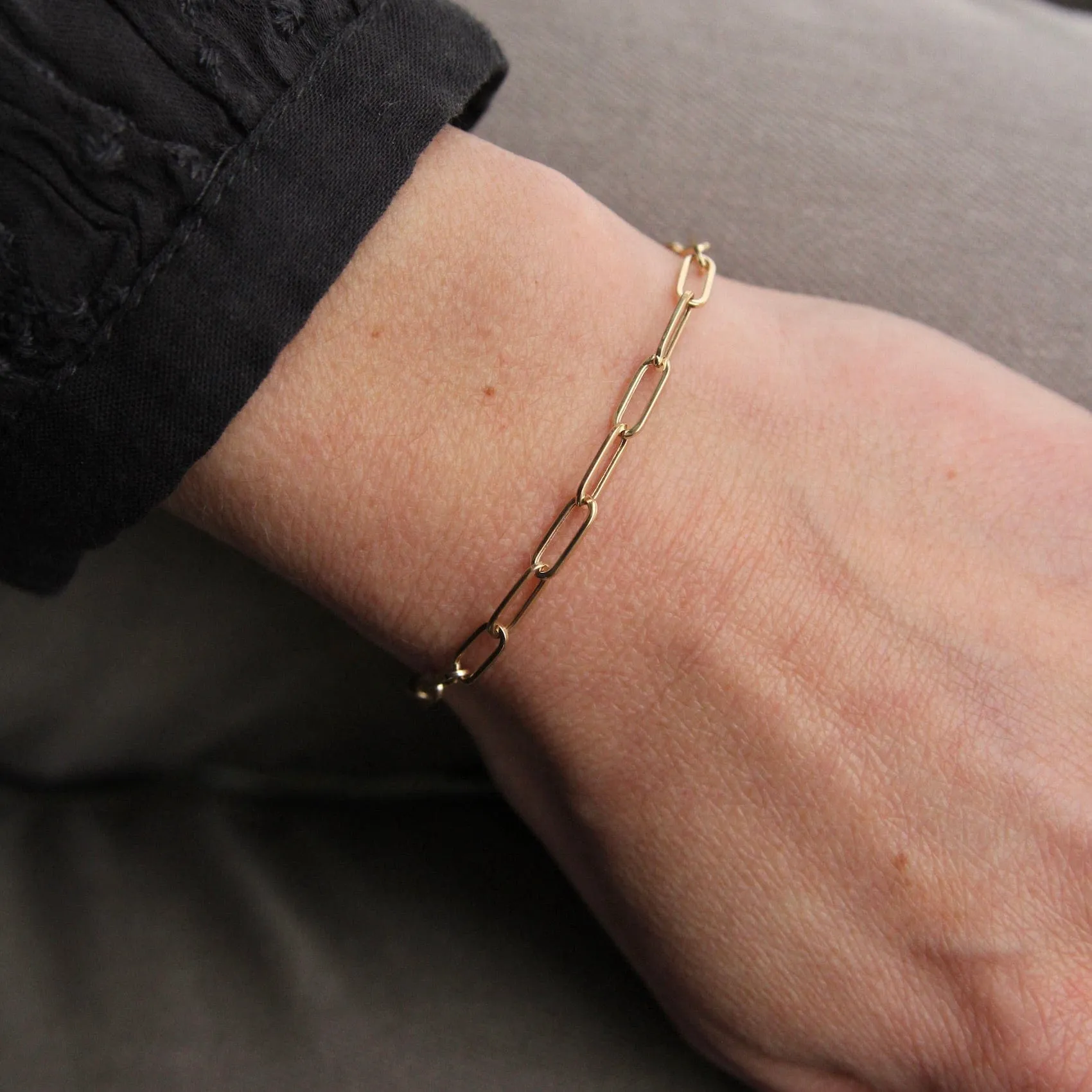 14k Yellow Gold Mini Paperclip Chain Bracelet