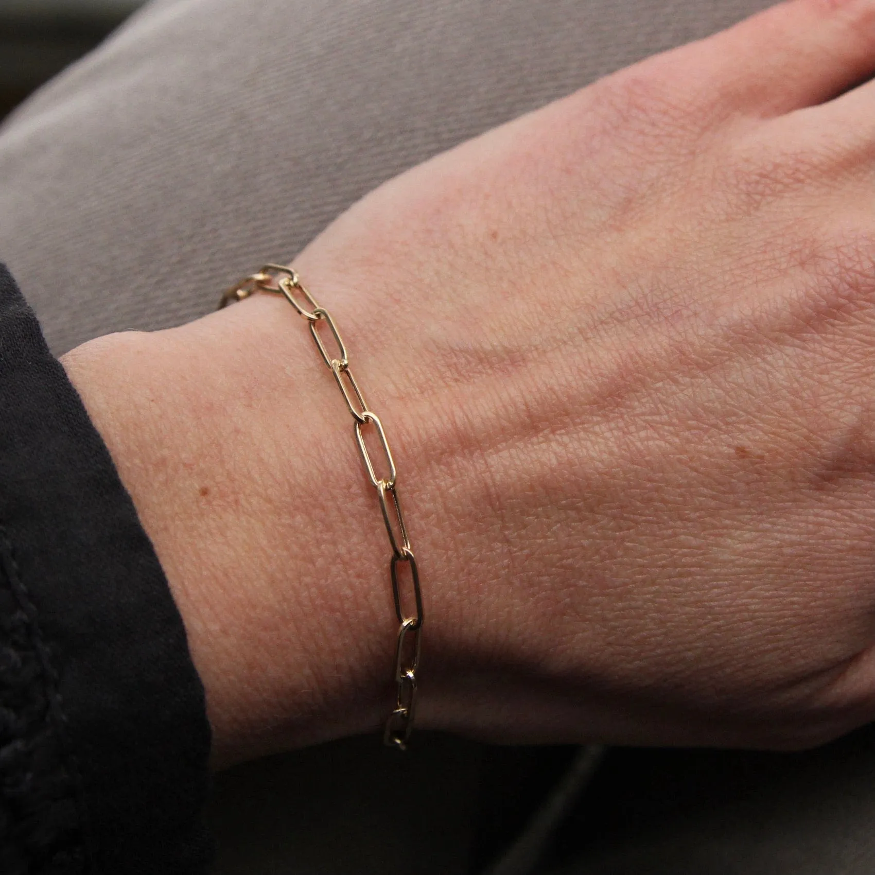 14k Yellow Gold Mini Paperclip Chain Bracelet