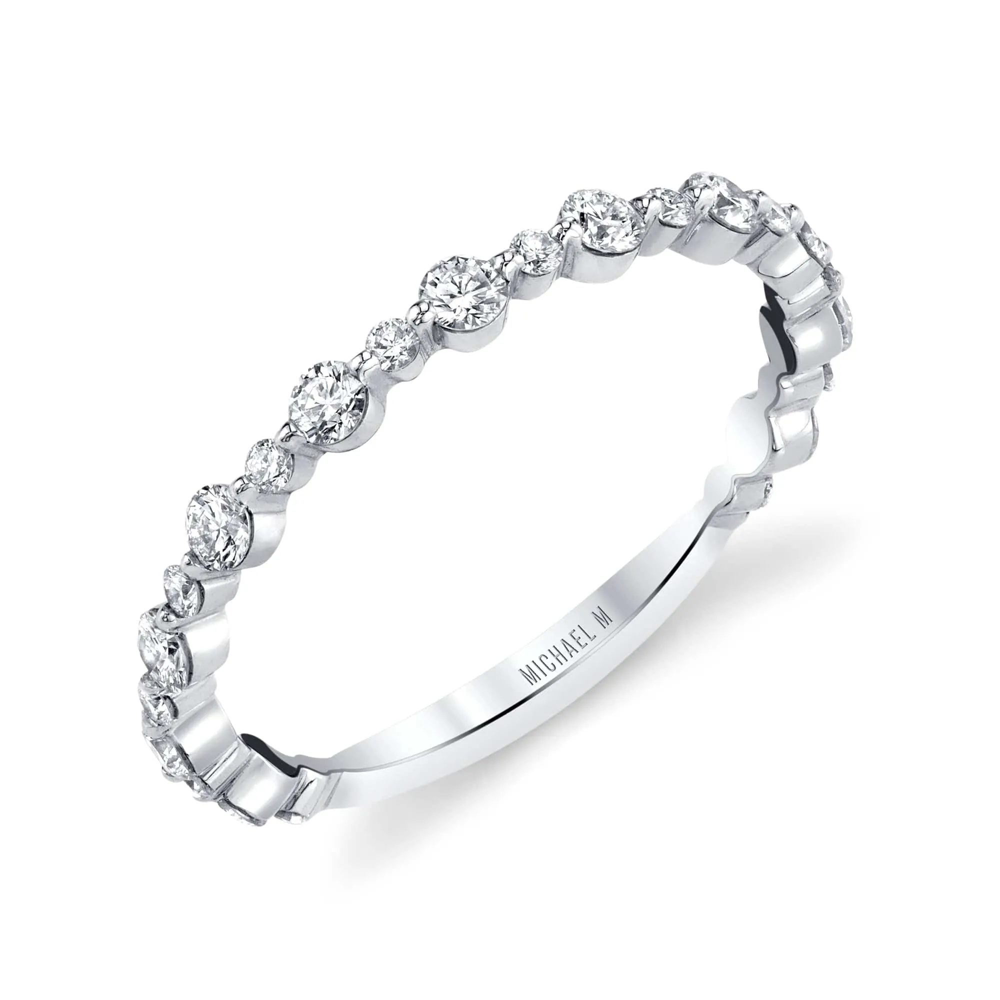 Classic Diamond Cluster Band B323WG