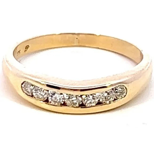 Elegant Yellow Gold Diamond Engagement/Wedding Ring - TDW 0.50ct