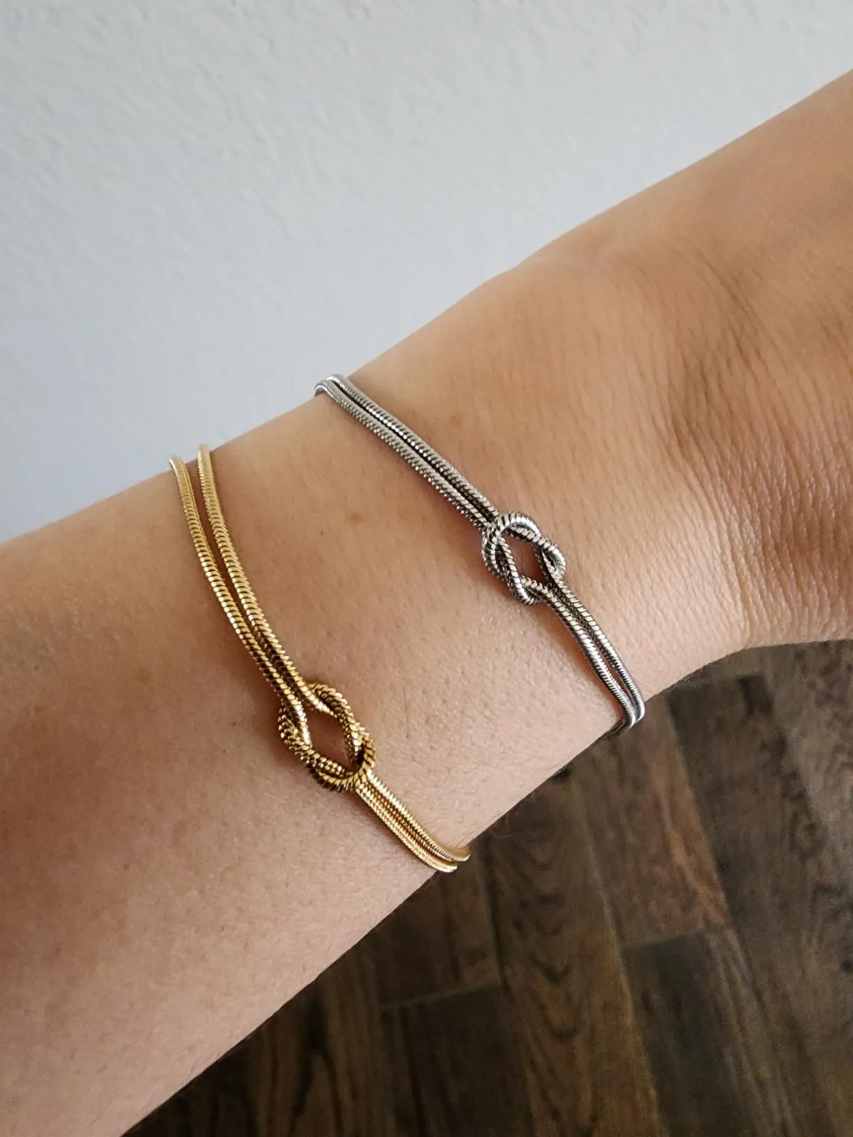 Gold Love Knot Snake Chain Bracelets