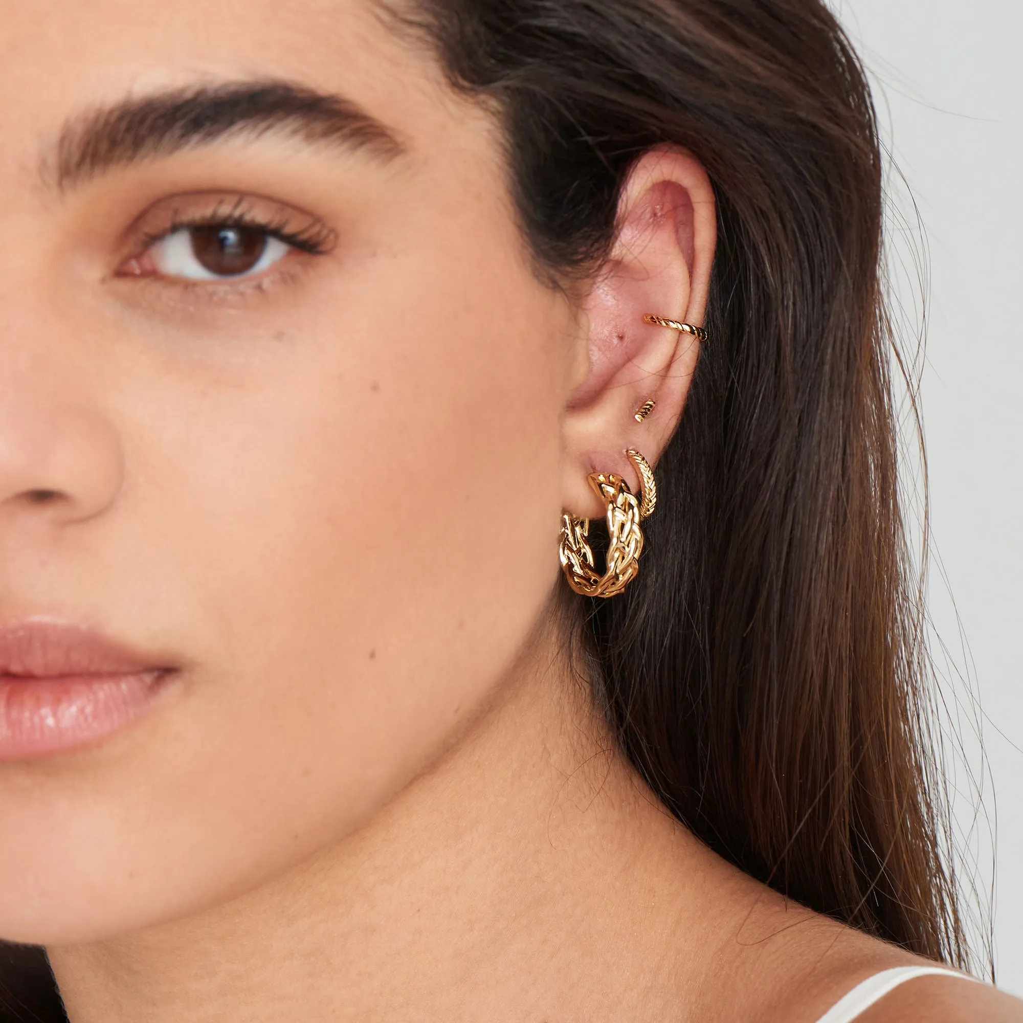 Gold Rope Bar Stud Earrings