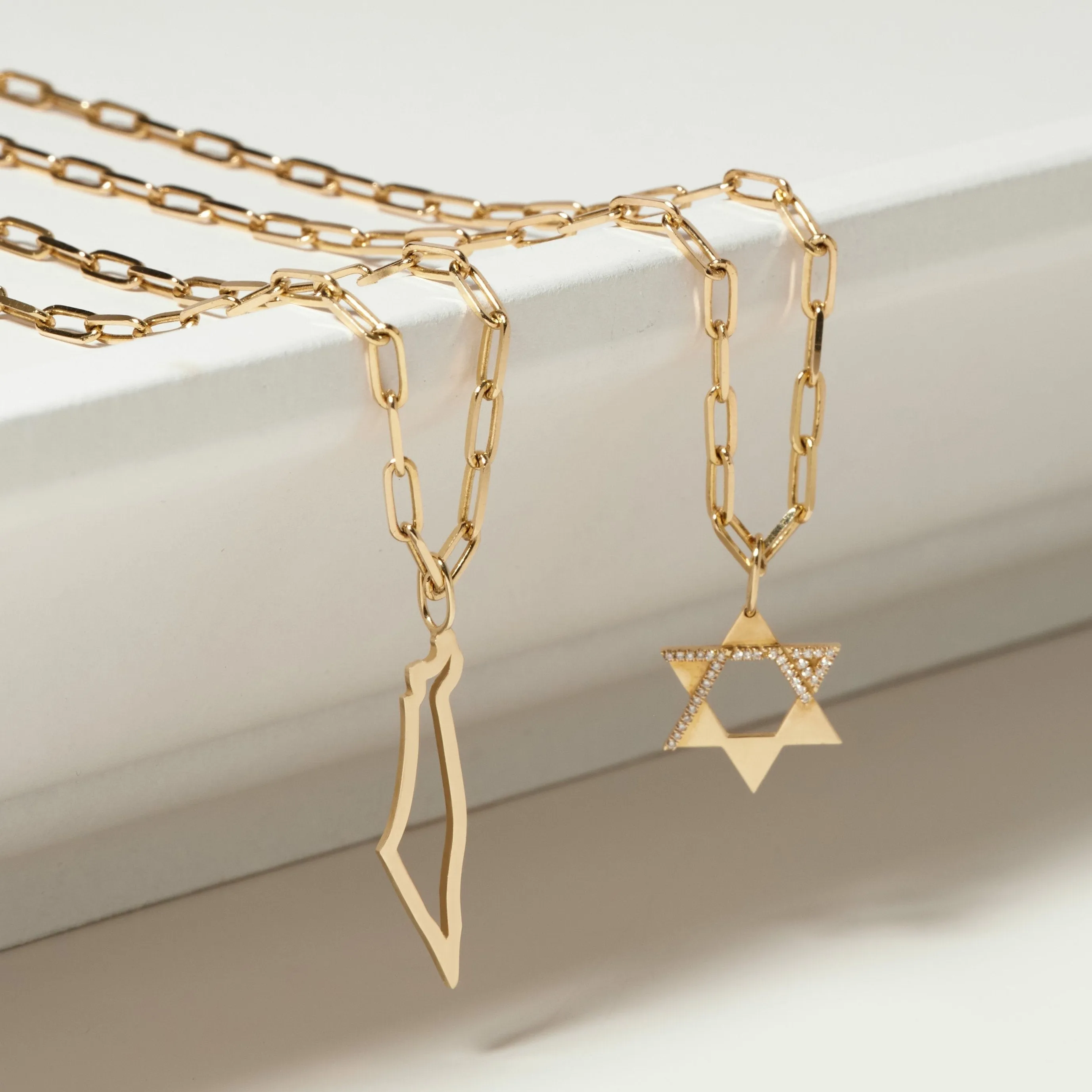 Israel Frame Gold pendant