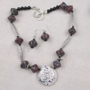 Maroon Paper & Cream Kazuri Pendant Necklace & Earrings