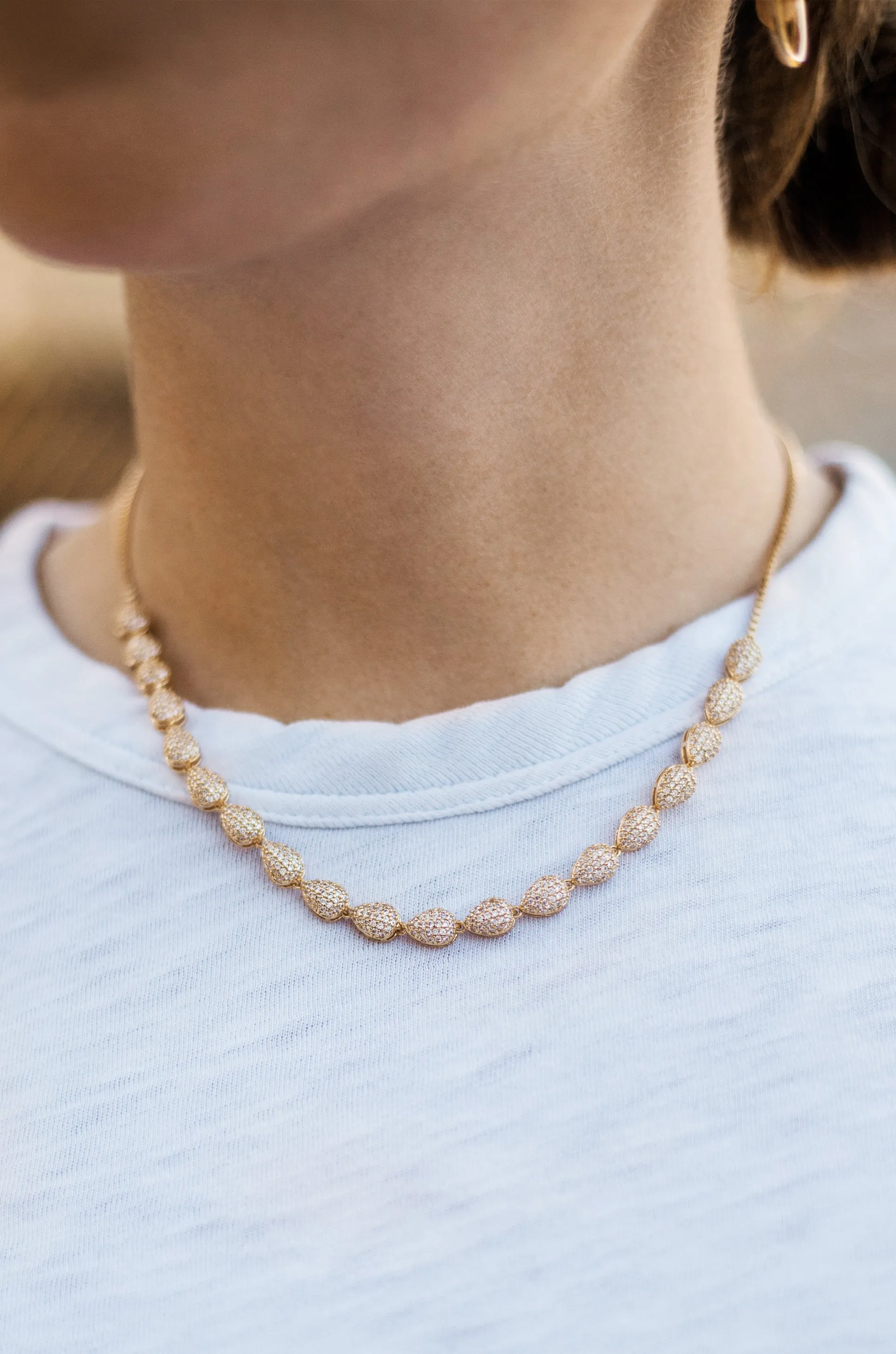 Raised Crystal Teardrop and Adjustable Necklace