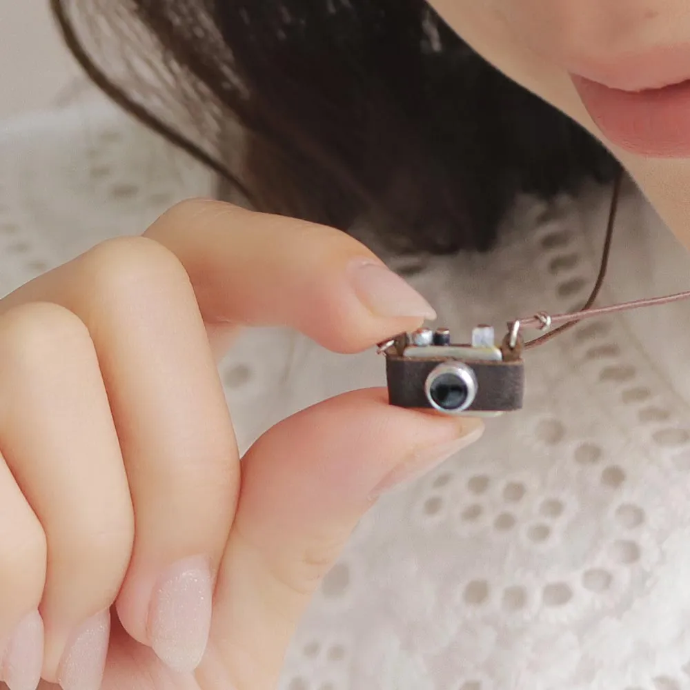 Retro Camera Necklace