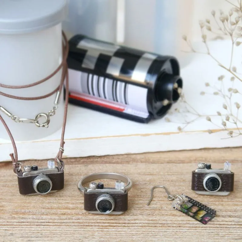 Retro Camera Necklace