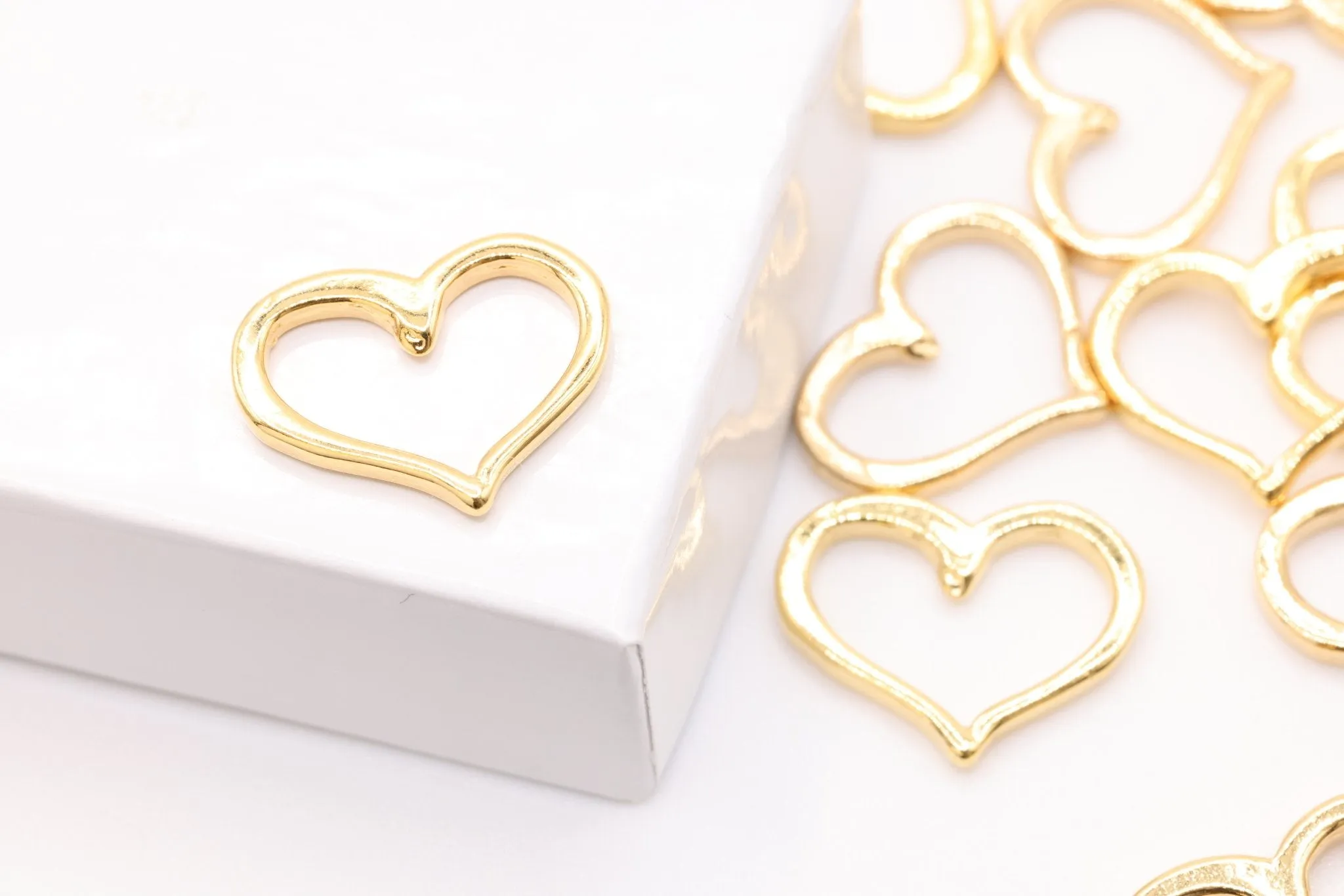 Shiny Wholesale Vermeil Gold Open Heart Connector Charm, 18K Gold Plated over Sterling Silver, Heart Charm, Vermeil Heart Charms Pendants