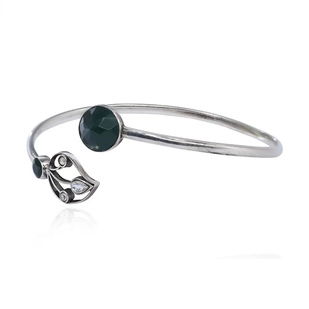 Silver 92.5 Aam Ras Cuff With Green Onyx