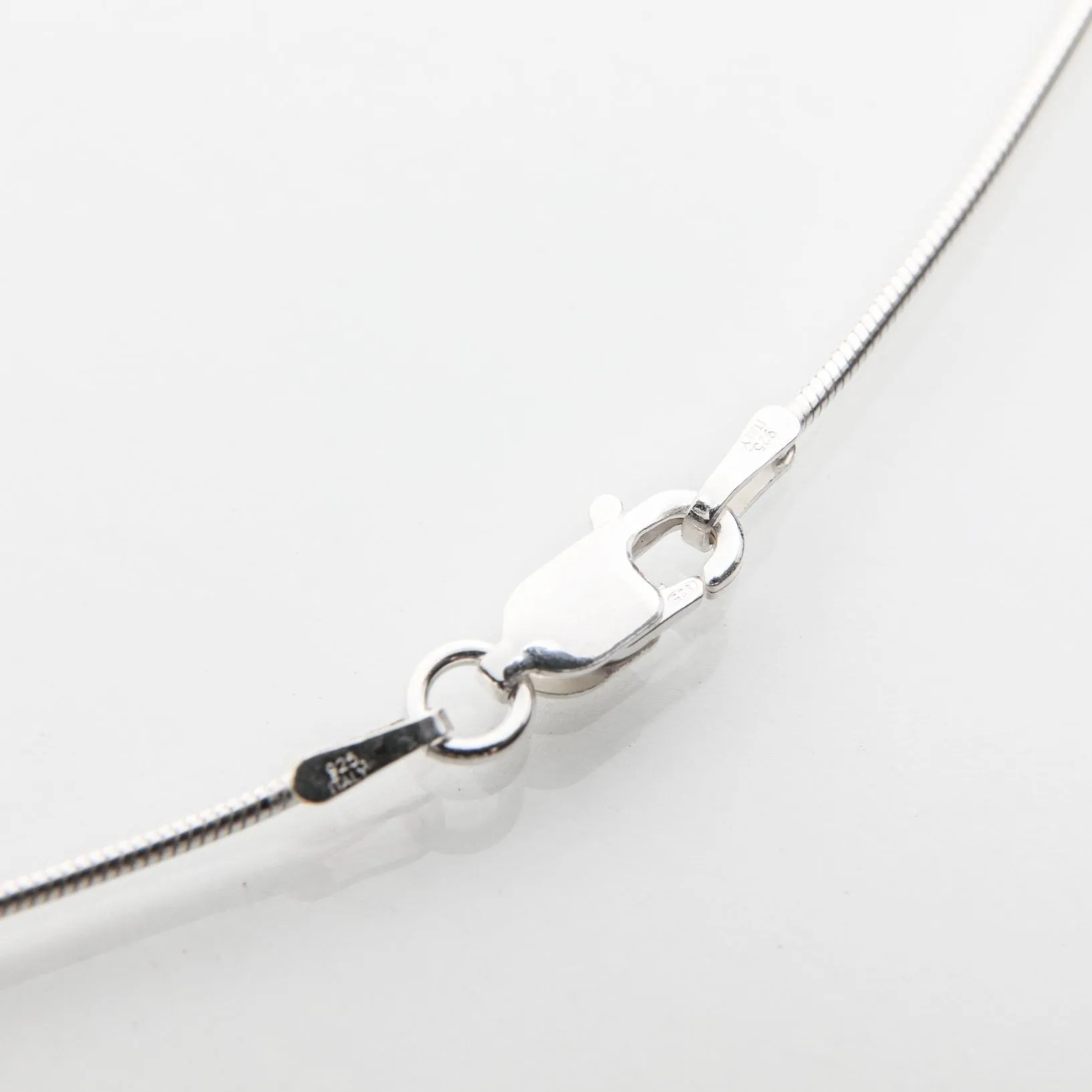 Snake Style Silver Chain